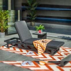 Hartman Cosmopolitan Garden Lounger 9 Hartman Cosmopolitan Garden Lounger -Furniture Nature Shop cosmo lounger web5